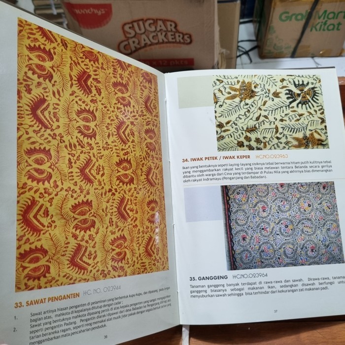 

Batik indramayu Buku (Langka)