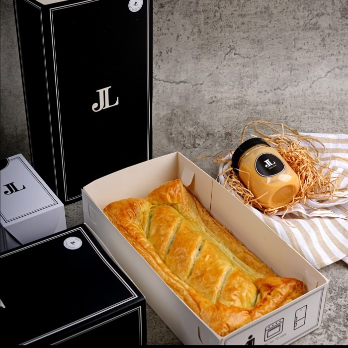 

Jl - Salmon En Croute Pastry New