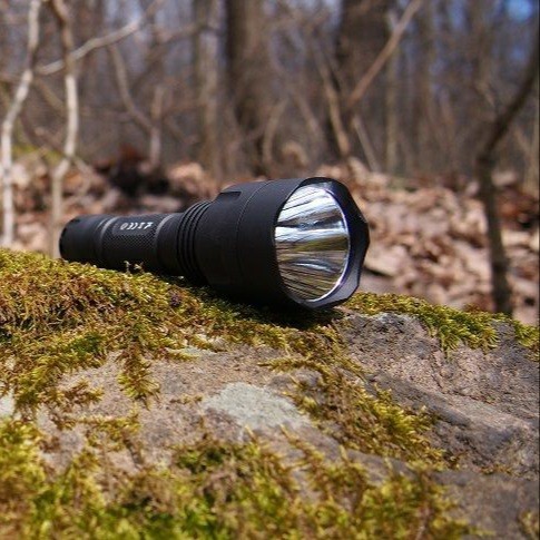 ASTROLUX MATEMINCO C8 BLF A6 CREE XHP50.2 3V SENTER LED FOKUS