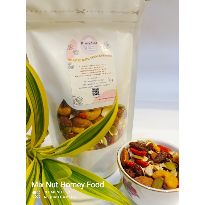 

Mix nut, berries and seeds 400 gr