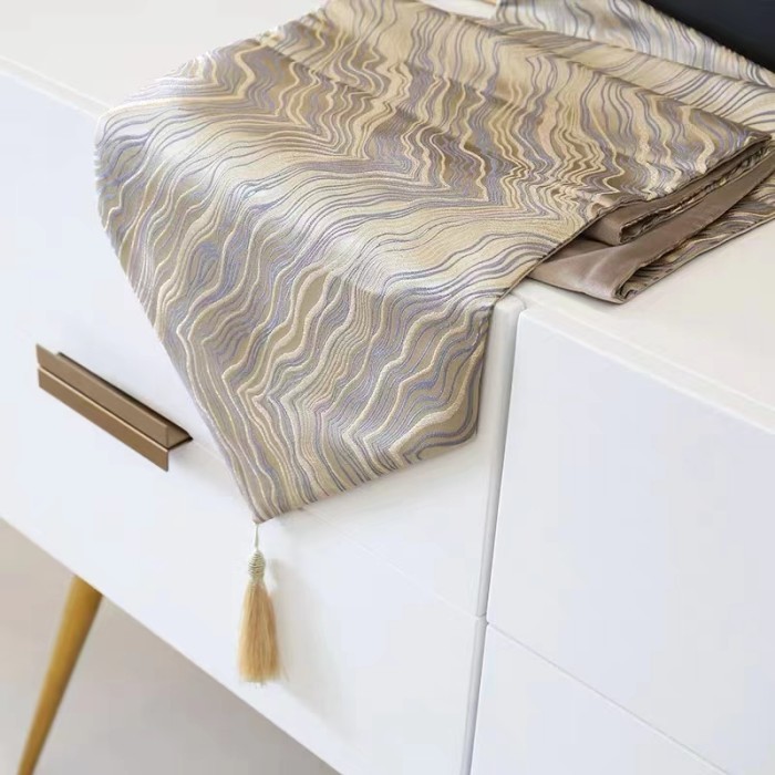 Table Runner Panjang - Bed Runner Bludru Suede Mewah 250 Cm - Putih Barangbaru