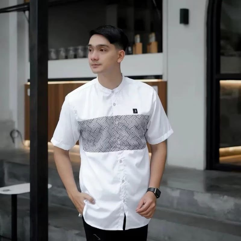 Baju Koko Lengan Pendek Warna Putih