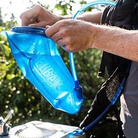 NEW WATER BLADDER CAMELBAK CRUX 2-LITER WATER RESERVOIR TEMPAT AIR MINUM