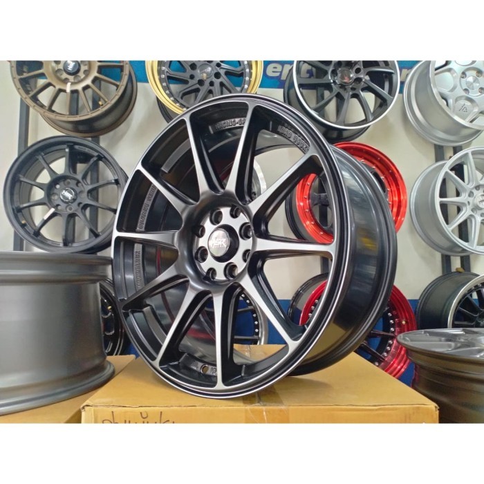 HSR WHEEL SHINJUKU RING 17 LEBAR 75/9 Velg Concave