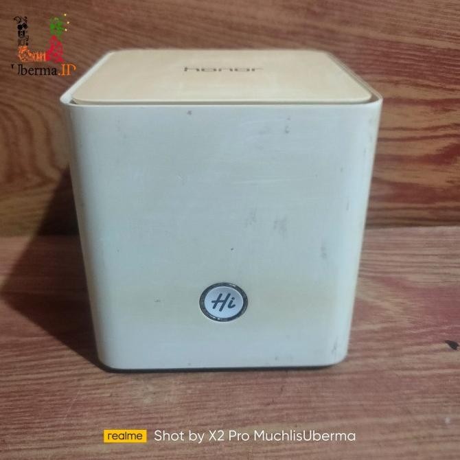 Huawei Honor Cube WS831 Wireless Router