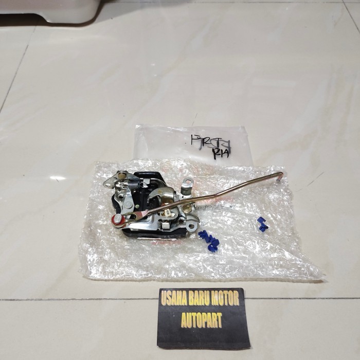 Door Lock Pintu Depan Toyota Corolla EE80 SE Saloon