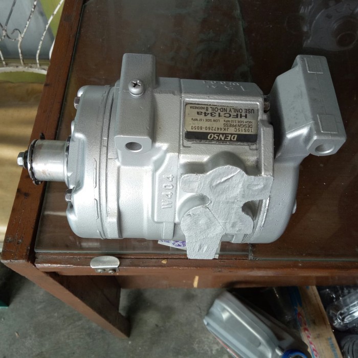 Kompressor Ac mobil Toyota Kijang Innova Bensin