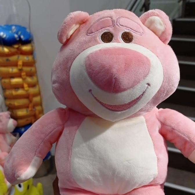 Miniso Boneka Lotso