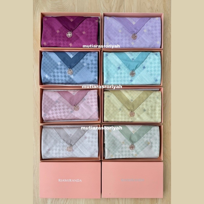 READY STOCK Ria Miranda Scarf Monogram 05