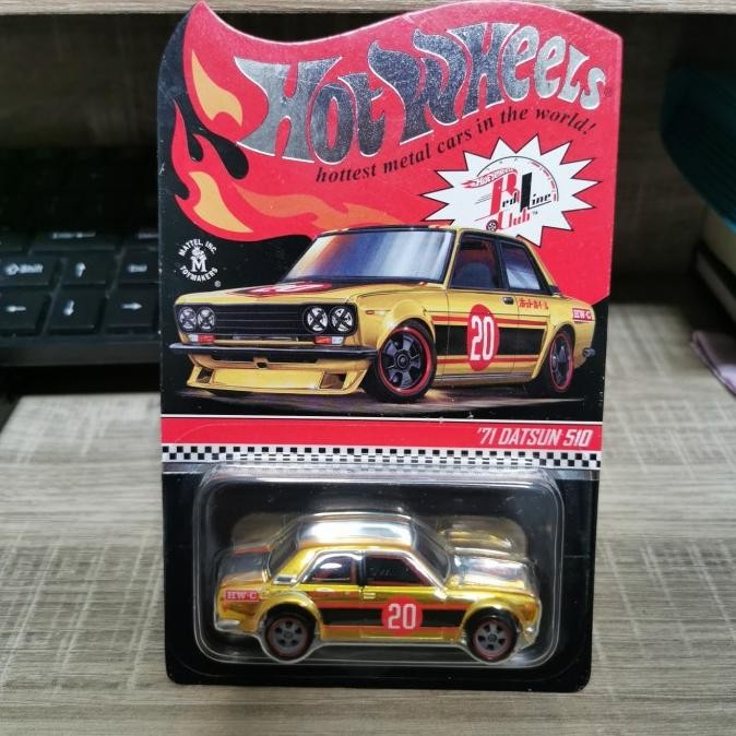 HOTWHEELS RLC 71 DATSUN 510 GOLD