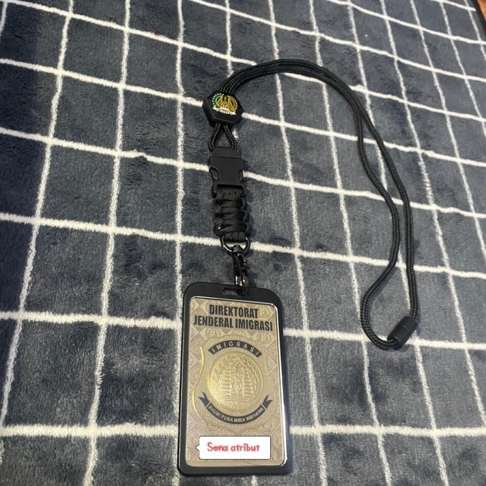 

lencana id imigrasi