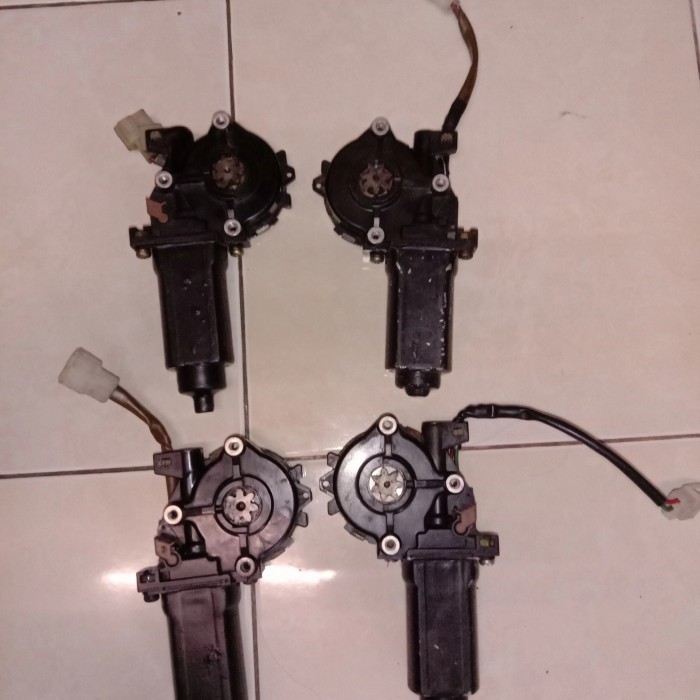 motor dinamo power window Toyota all new corolla