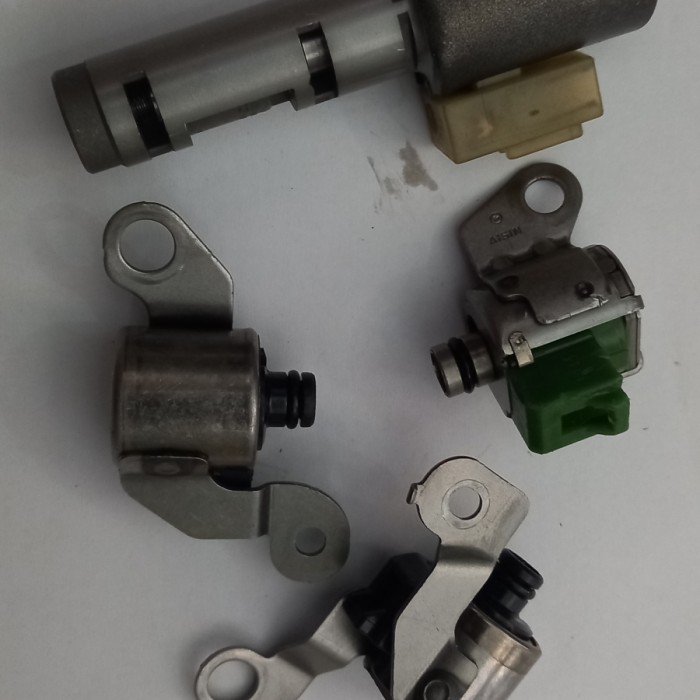 selenoid solenoid body valve matic toyota crown innova fortuner