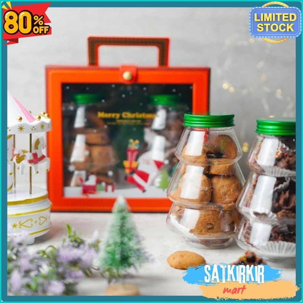 

Chritsmas Tree Hampers / Parcel Natal / Christmas Gift / Gift / Nastar Wisman / Choco Cornflakes / Hampers Natal / Parcel Xmas / Christmas / Cookies / Chocolate Cornflakes / 2 Toples (Lagi Rame)