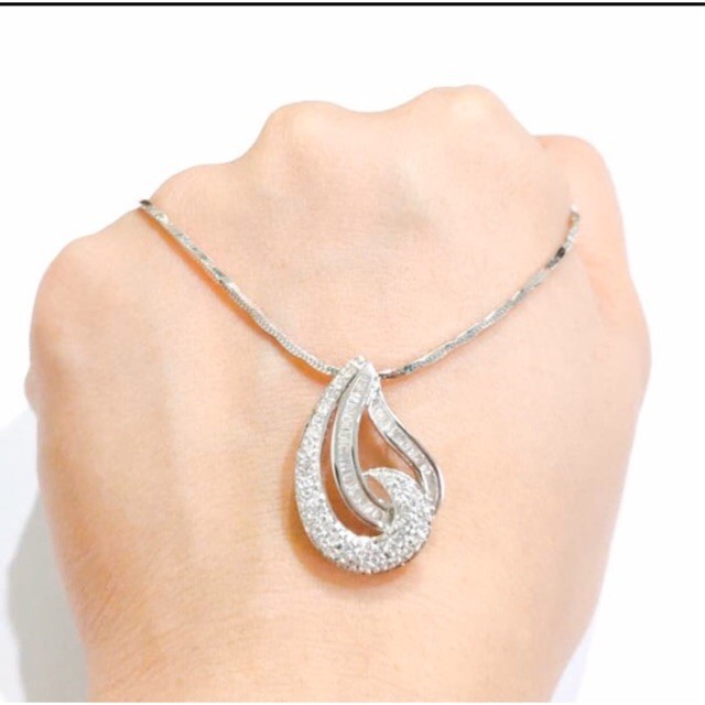 Grosir Kalung emas putih kadar 750 kalung polos emas asli Elegan