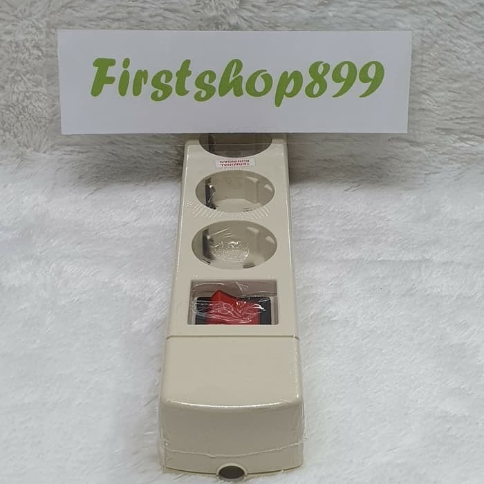 uticon stop kontak 3 lubang saklar / stop kontak 3 lubang plus saklar