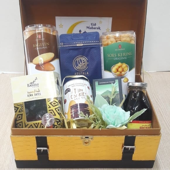 

hampers lebaran idul fitri cookies,madu,kopi,kurma/paket lebaran READY