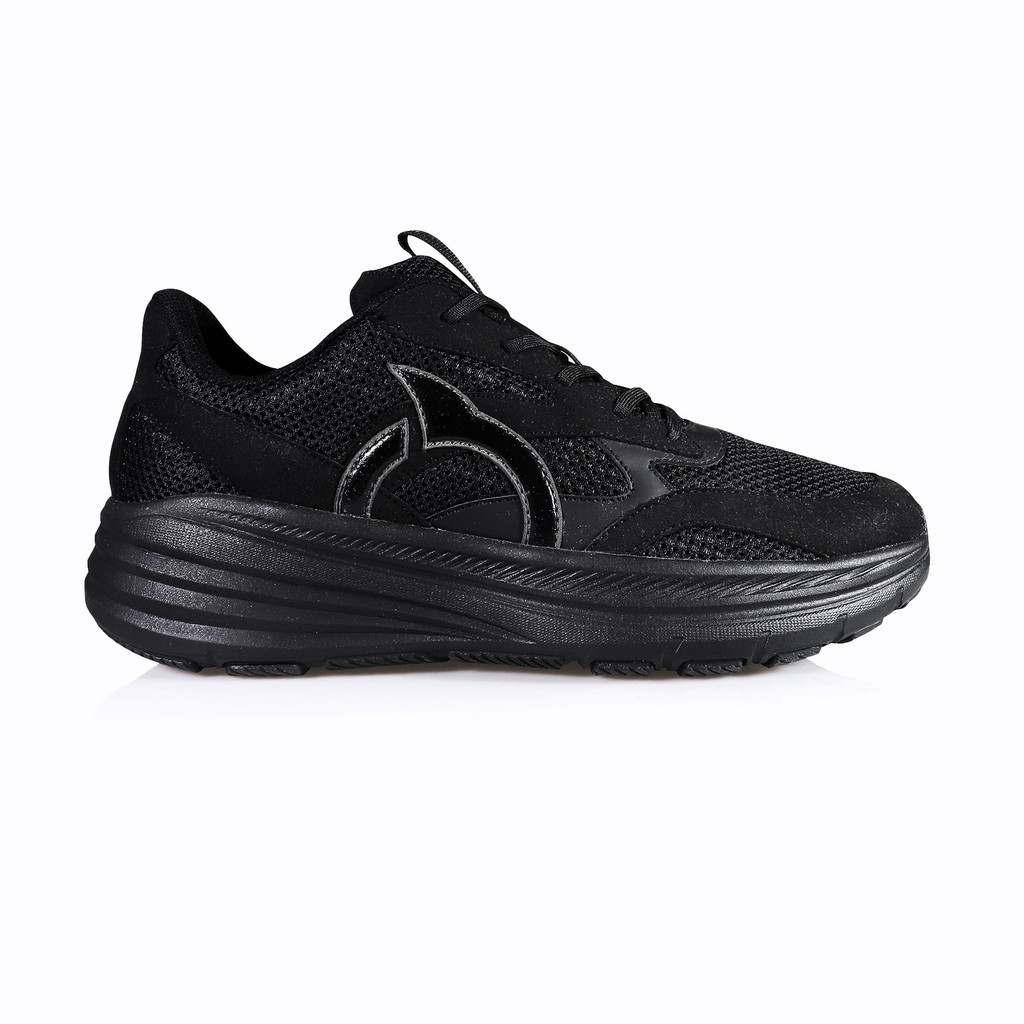 Ortuseight Sepatu Sneakers Corby Black