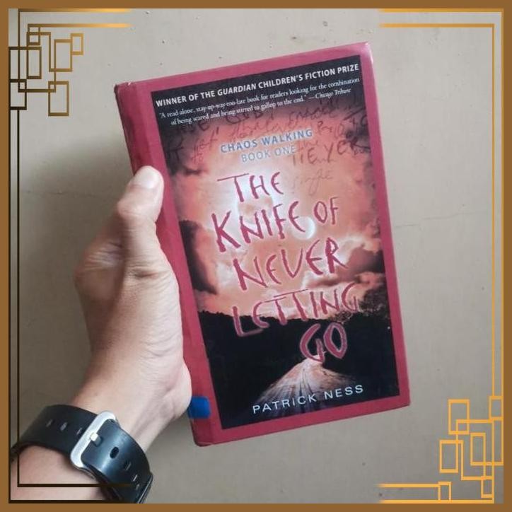 

[ADG] Import book The knife of never letting go by Patrick Ness