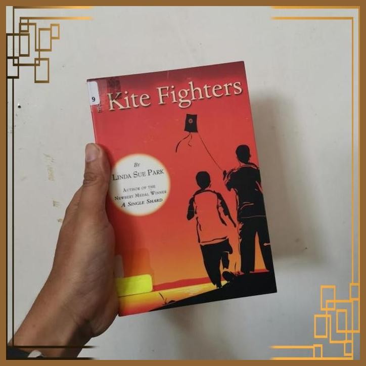 

[ADG] Import book The kite fighters by Linda sue park