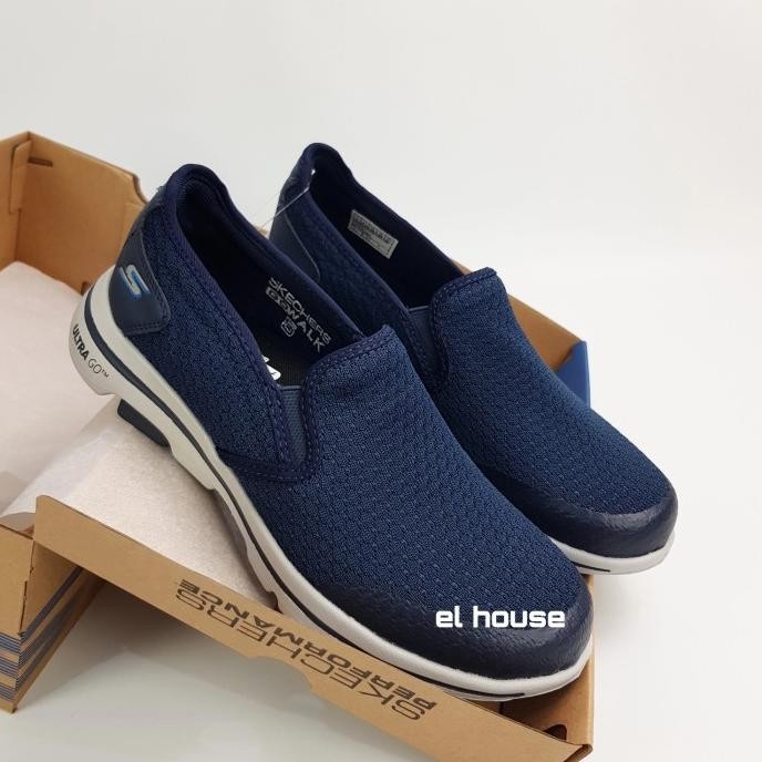 skechers gowalk 5 apprize - full black / sepatu pria