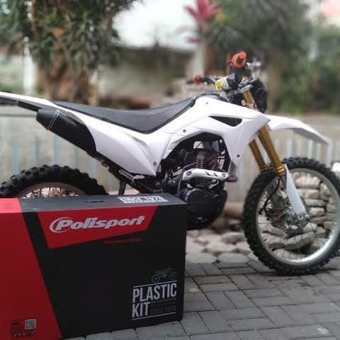BODY SET POLISPORT CRF 150 L COVERSET CRF 150 POLISPORT