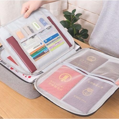 

GSA TAS DOKUMEN TEMPAT PENYIMPANAN FILE PASPORT TRAVEL BAG STORAGE BOX