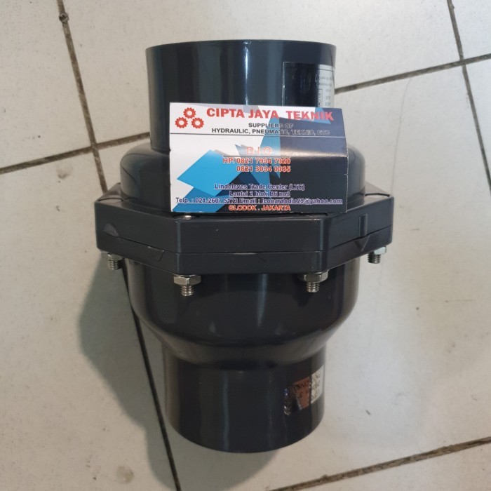 swing check valve pvc 1 1/2" inch