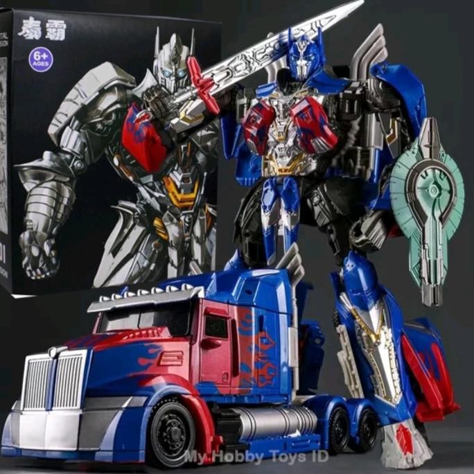 SUPER DEFORMED FIGURE Optimus Prime TLK Robot Transformers Oversize