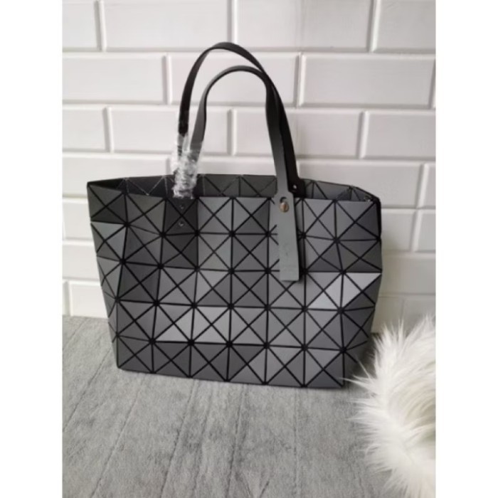 Bao Bao x Issey Miyake Tote Bag Large Grey