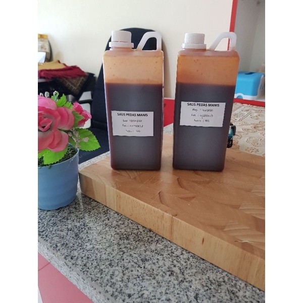 

Saos Hot Wing / Kemasan 1 Kg / Rasa Sangat Pedas