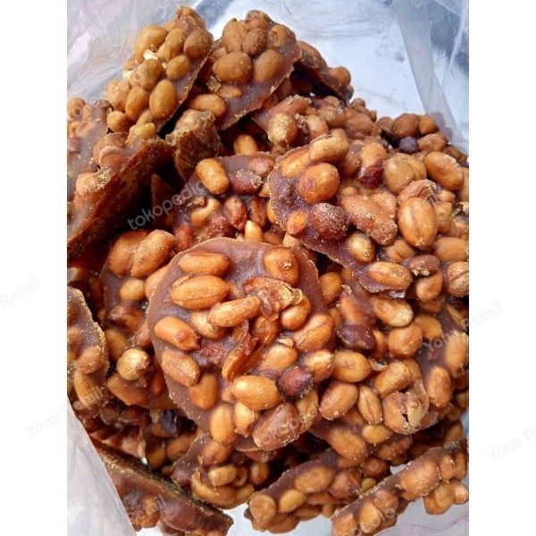 

TERPERCAYA 500 gram AMPYANG Kacang Gula Jawa Setengah Kiloan