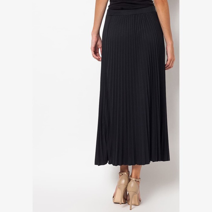 Duapola Jumbo Rok Panjang Plisket Payung Aline 7776 - Hitam