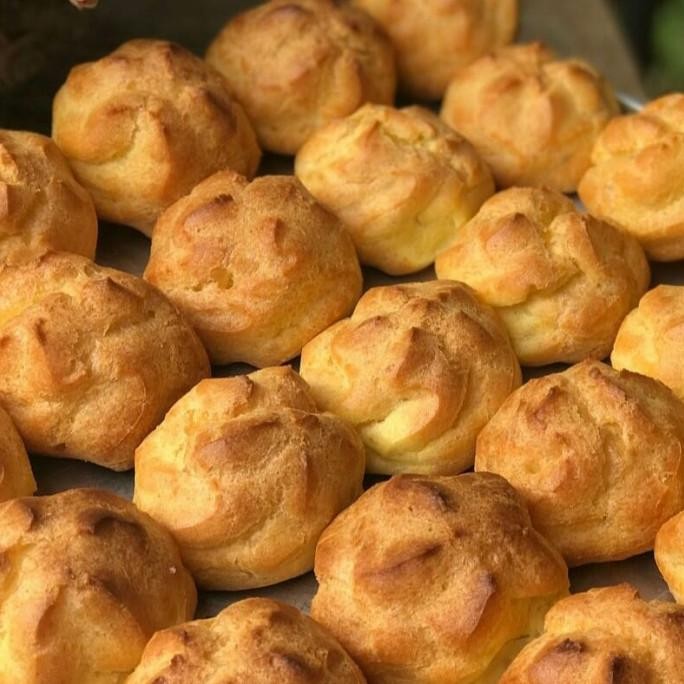 

Promo Kue Soes ukuran Besar per pak isi 6