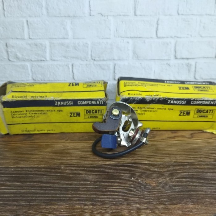 Platina Vespa Px Original Ducati Zem