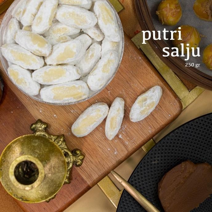 

Hampers imlek Chinese new year Cny Kue Keranjang Nastar Putri Salju BS66