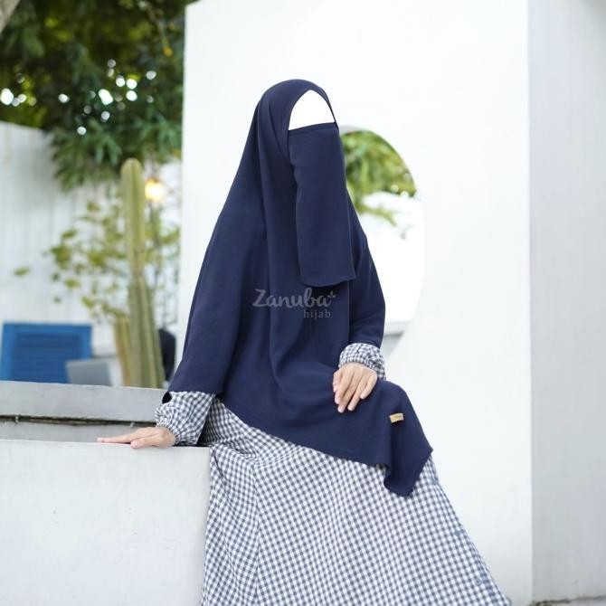 COTTON SQUARE DRESS BY ZANUBA HIJAB