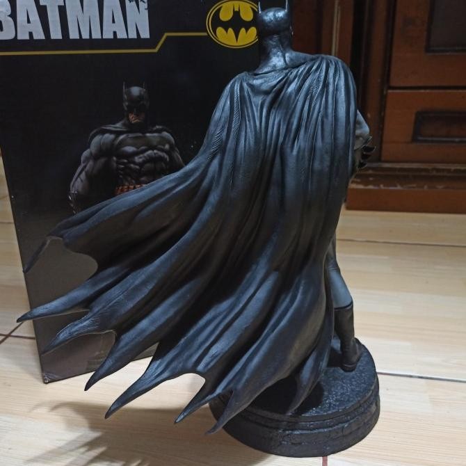 Batman Figure Statue Batsy Studio