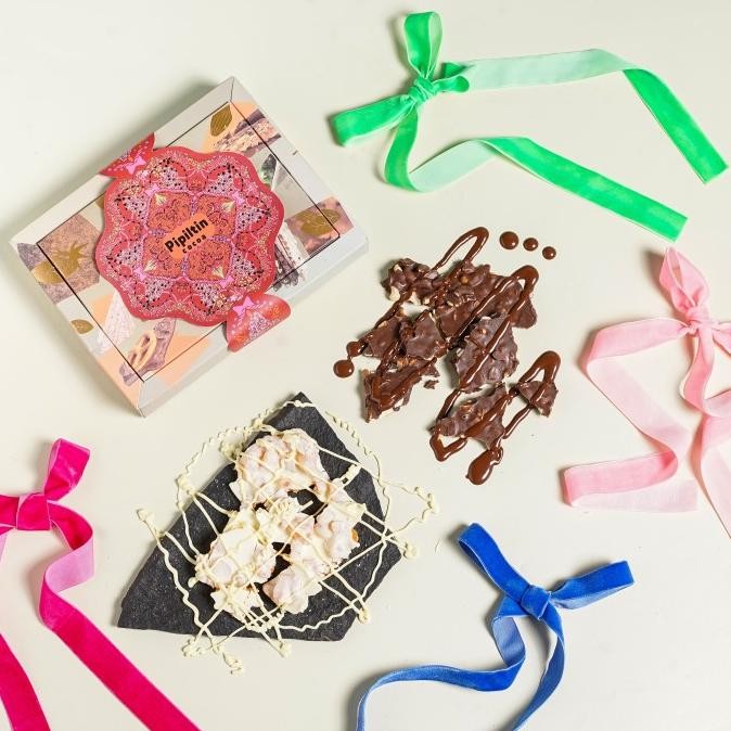 

Produk Baru!! Pipiltin Cocoa Chocolate - Cokelat Cracks Gift Box 180gr