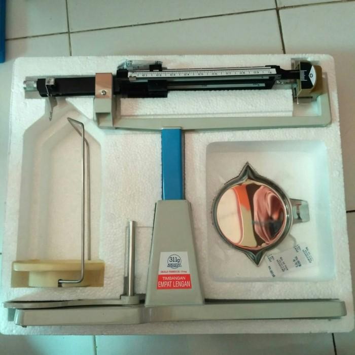 Timbangan / Neraca Empat Lengan