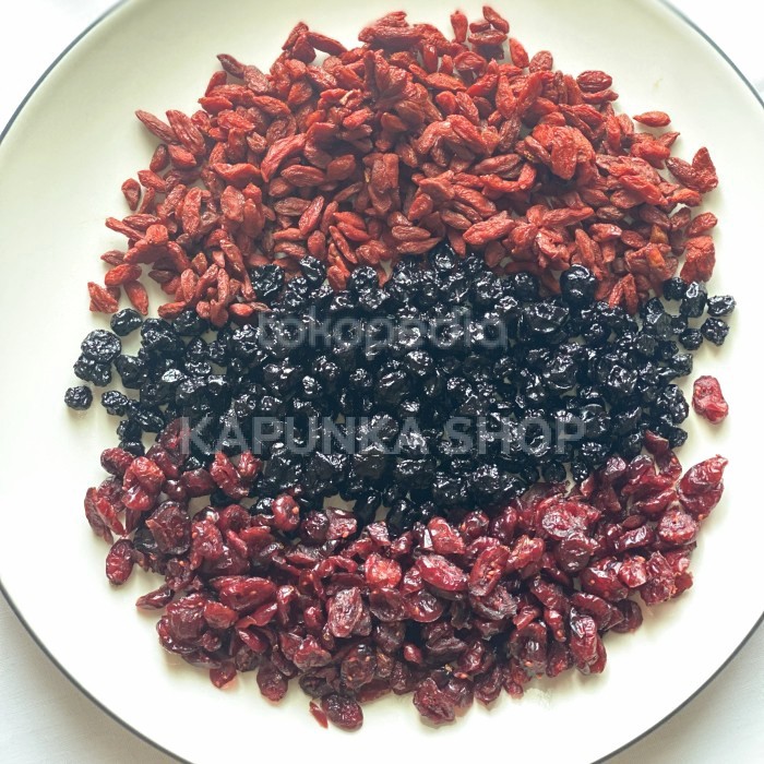 

Legend - Mix Berries 25 Mgr/Mix Berry/Mix Dried Berry Bluberry, Cranb,Gojiberry