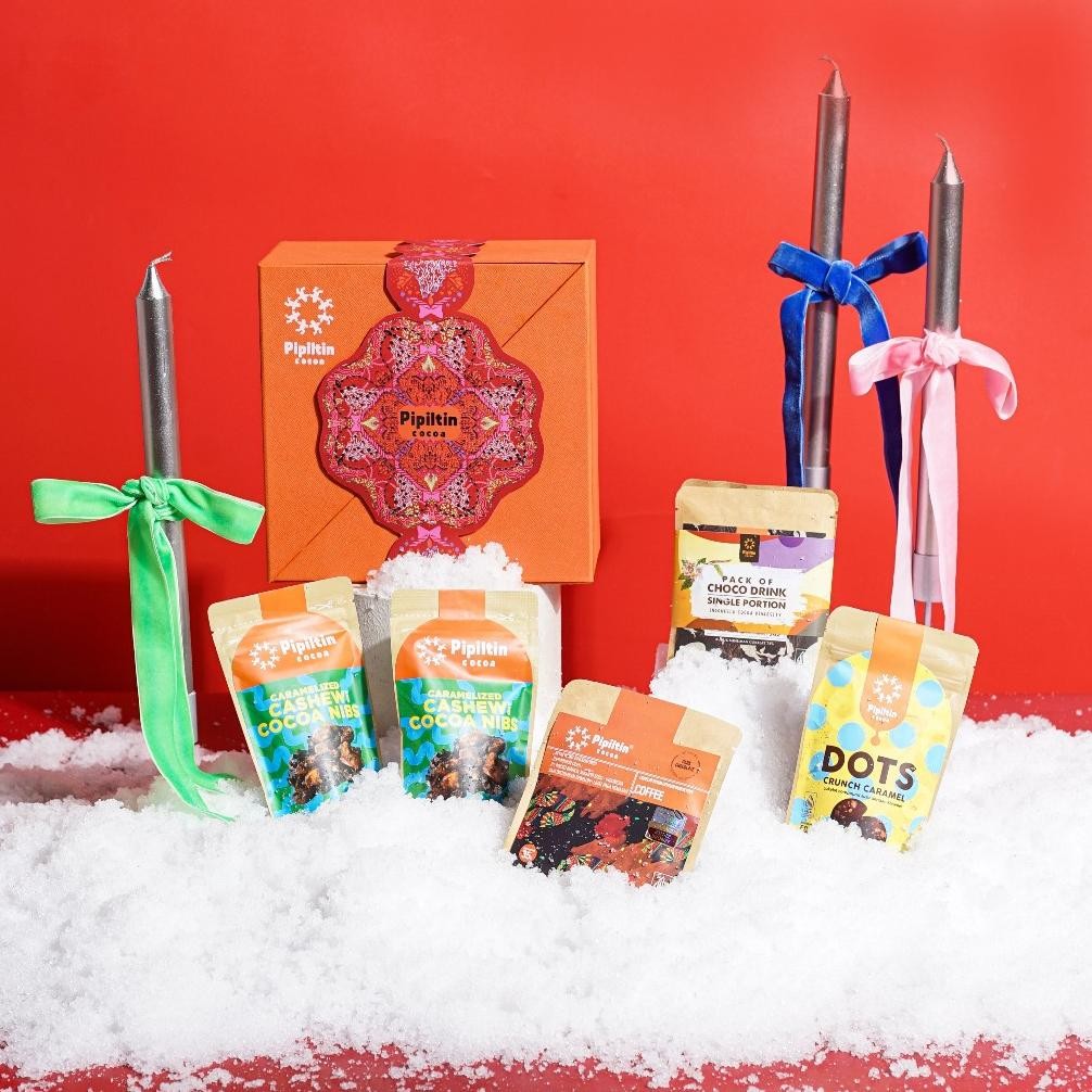 

Pipiltin Cocoa Dark Coklat - Chocolate Gift Joy Box Hampers
