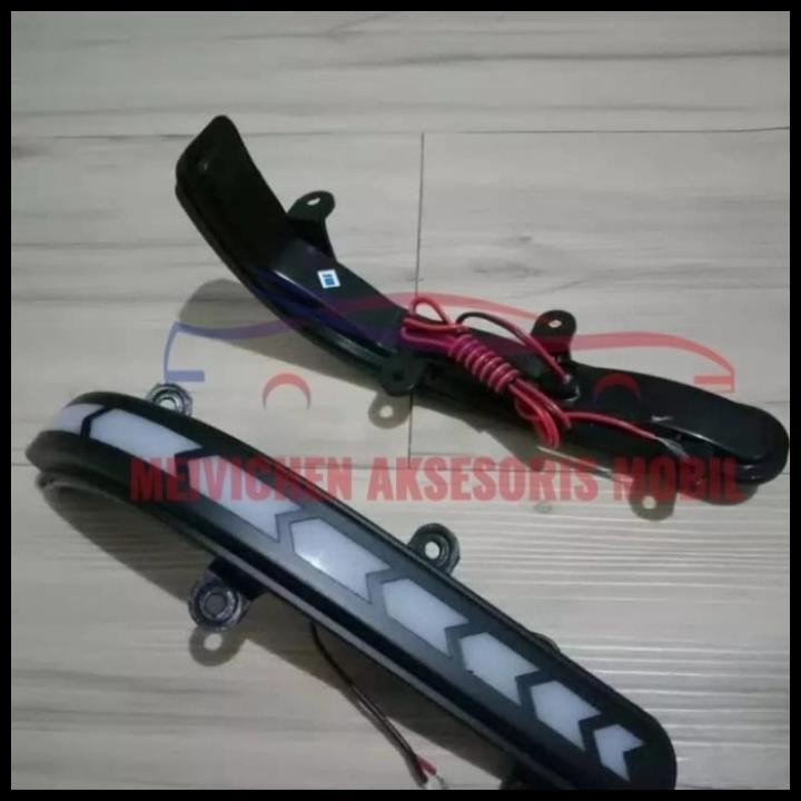DISKON LAMPU SEIN SPION MOBIL ALL NEW AVANZA WITH RUNNING LED 