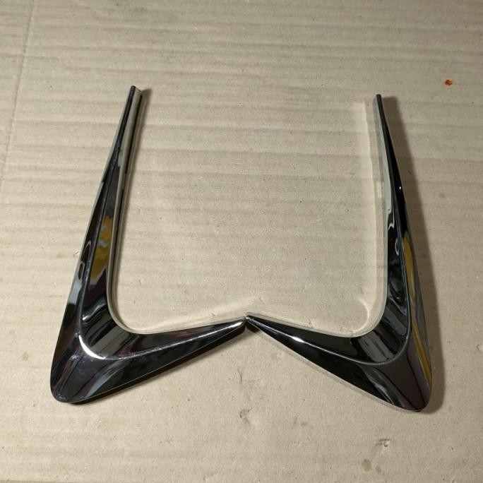 [ R.A.B ] Garnish List Chrome Cover Foglamp Toyota Avanza all new 2012-2014 ORI baru