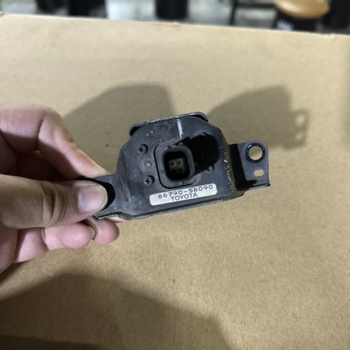 Aksesoris Mobil Camera Parking Premium Sound Alphard Vellfire Anh20 , Bagian Depan 2008 2009 2010