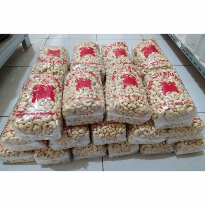 

Ready Kacang Mete Mentah Mede Fresh 1 Kg