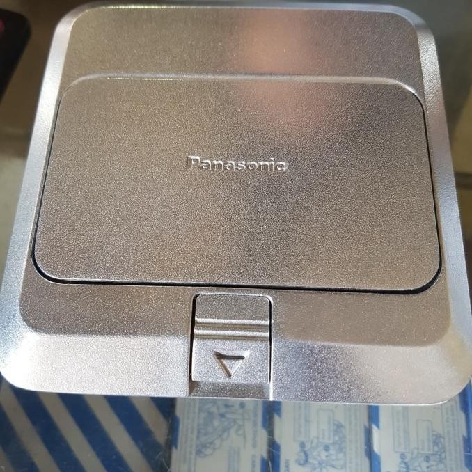 Panasonic Stop Kontak / Socket Outlet Lantai / Tanam DU5919JTK-1