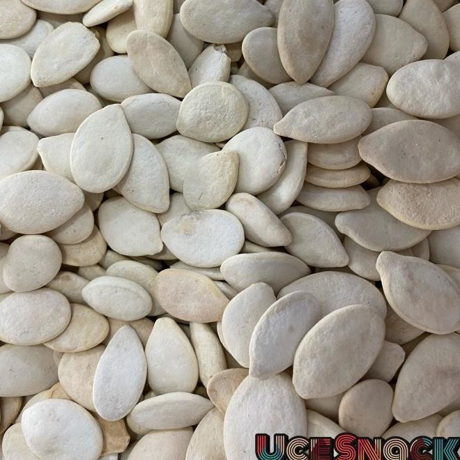 

Kuaci Putih Aci Putih Labu Pumpkin Seeds 1Kg 1.000Gram