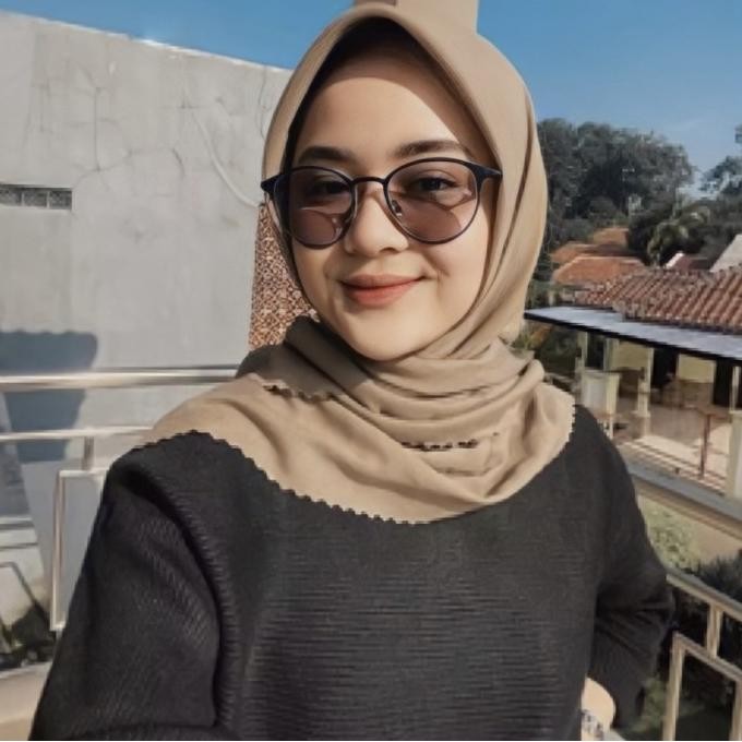 

BLUE- KUALITAS TERBAIK KACAMATA LENSA PHOTOCHROMIC ANTI BLUE LIGHT ANTI UV/K