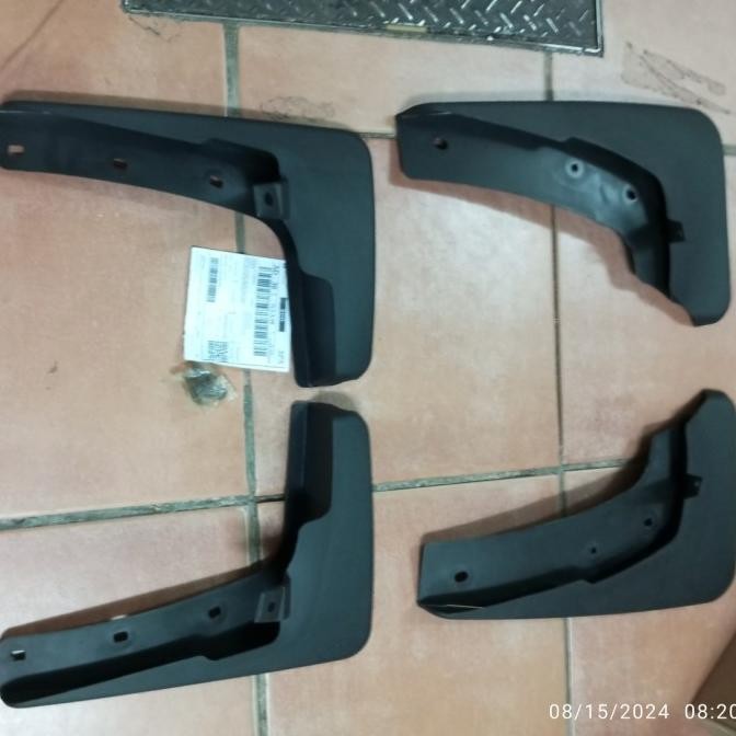 Ready  MUDGUARD NISSAN XTRAIL 2008-2012 T31 SET